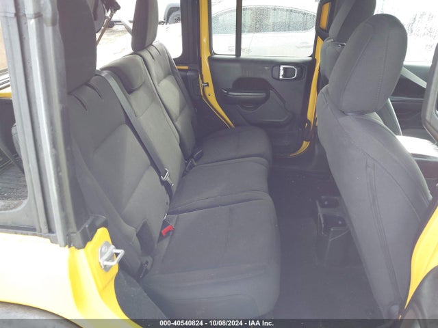 40540824 :رقم المزاد ، 1C4HJXDG6JW297614 vin ، 2018 Jeep Wrangler Unlimited Sport S 4x4 مزاد بيع