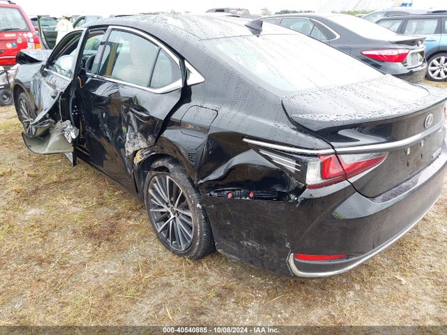 Lexus ES 300H 2023 58ADA1C10PU029918 Image 3