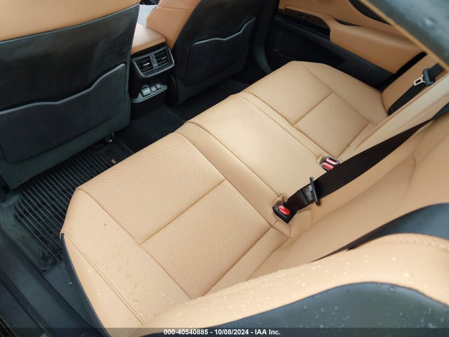 Lexus ES 300H 2023 58ADA1C10PU029918 Image 8