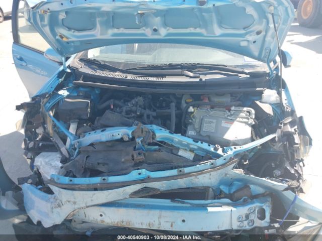 JTDKDTB32G1131649 Toyota Prius C Two
