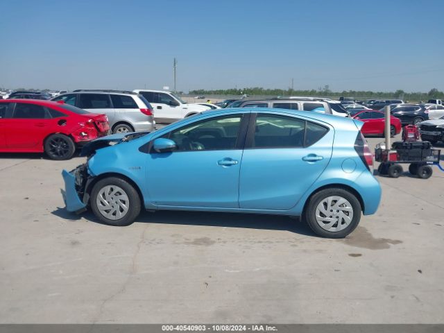 JTDKDTB32G1131649 Toyota Prius C Two