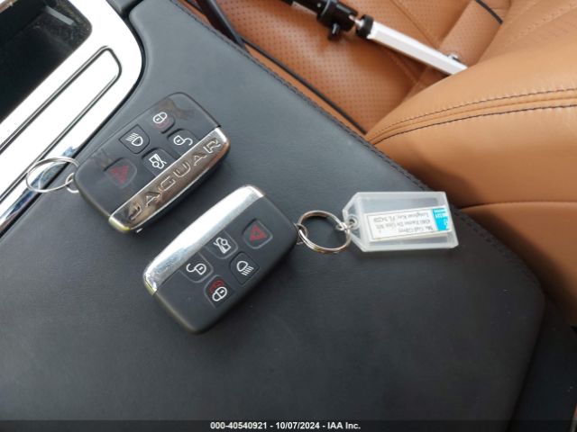 2015 JAGUAR XJ SAJWA2GZ4F8V83577 Photo 10