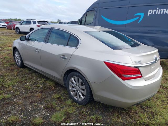 1G4GB5GR7FF305619 Buick Lacrosse Leather
