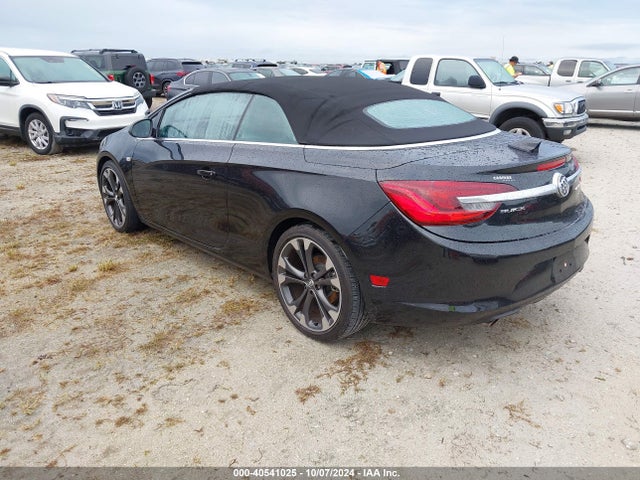 W04WT3N50GG050030 Buick Cascada Premium
