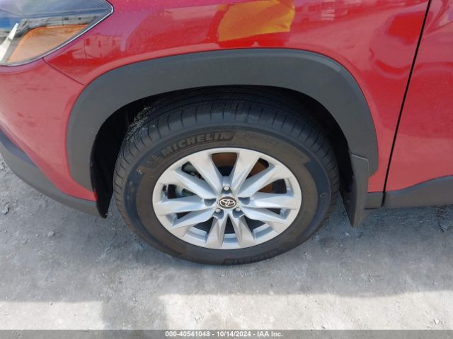 7MUCAAAG9RV104093 Toyota Corolla Cross Le