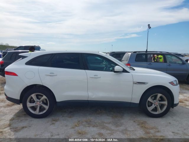 SADCJ2FX7JA274452 Jaguar F-pace 25t Premium