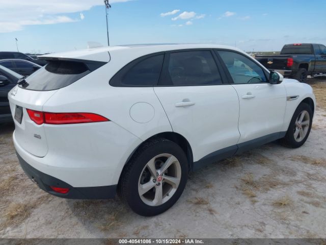 SADCJ2FX7JA274452 Jaguar F-pace 25t Premium