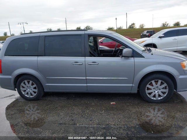 2C4RC1BG0ER269577 Chrysler Town & Country Touring
