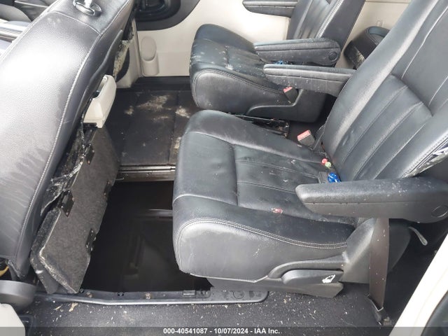 2C4RC1BG0ER269577 Chrysler Town & Country Touring
