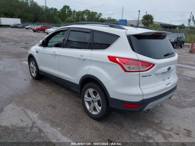 1FMCU0GX1EUC69379 Ford ESCAPE SE