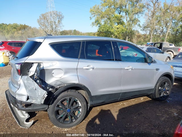 Ford ESCAPE SE 2017 1FMCU9GD7HUB94394 Image 13