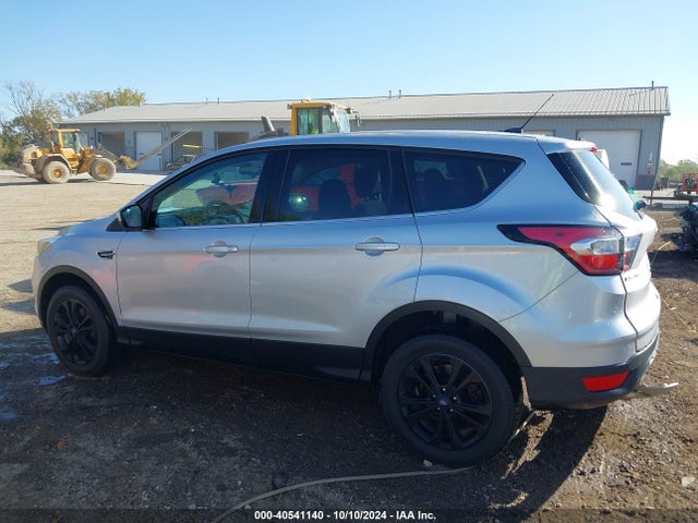 Ford ESCAPE SE 2017 1FMCU9GD7HUB94394 Image 14