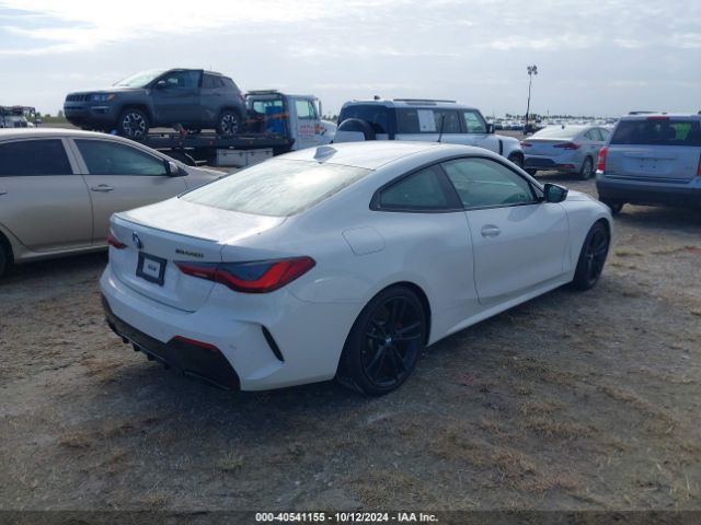 WBA83AP05NCK25006 BMW M440I