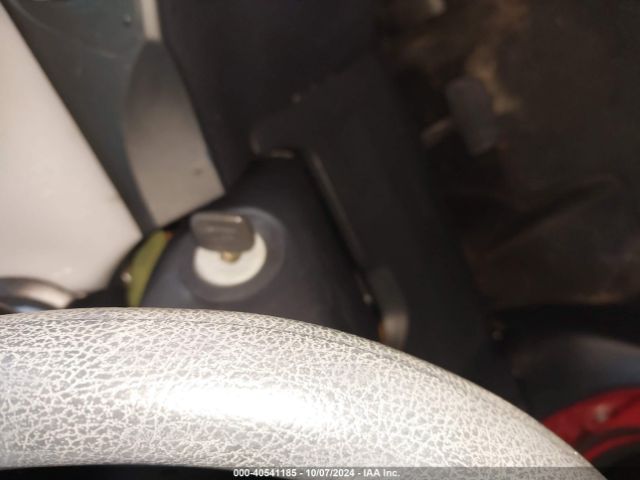VNKJTUD39FA026050 Toyota YARIS L