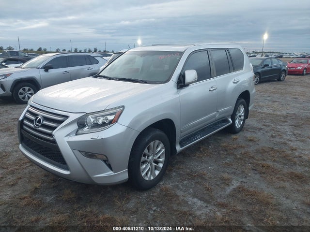 Lexus 460 2016 JTJBM7FX9G5129603 Image 2