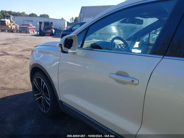 5LMTJ3DHXHUL57243 Lincoln Mkc Reserve