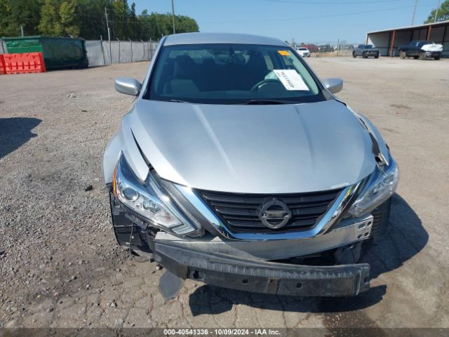 1N4AL3AP0HC111589 Nissan Altima 2.5/2.5 S/2.5 Sl/2.5 Sr/2.5 Sv