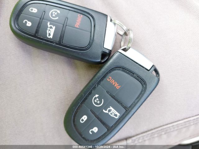 1C4PJMMXXMD144728 Jeep Cherokee Latitude Lux 4x4