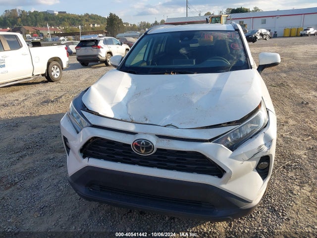 Toyota Rav4 Xle 2019 2T3P1RFV4KW059764 Image 12