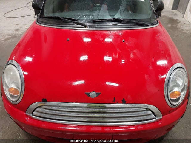 2008 MINI COOPER WMWMF33528TT61956 Photo 9