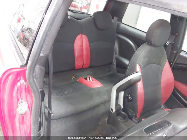 2008 MINI COOPER WMWMF33528TT61956 Photo 7