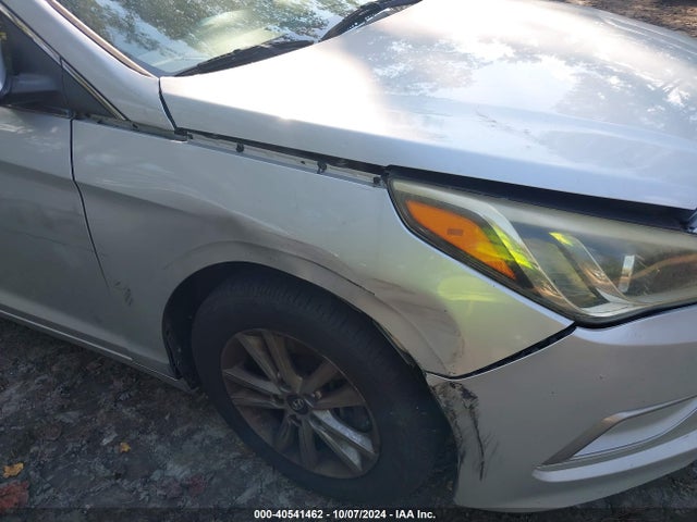 Hyundai SONATA SE 2016 5NPE24AF3GH369524 Image 6