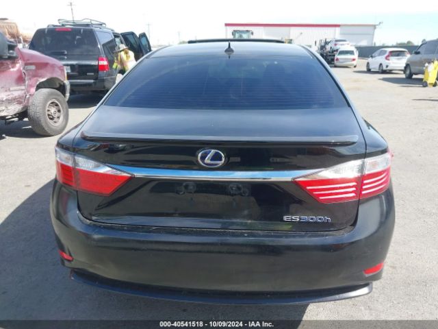 JTHBW1GG8E2057038 Lexus ES 300H