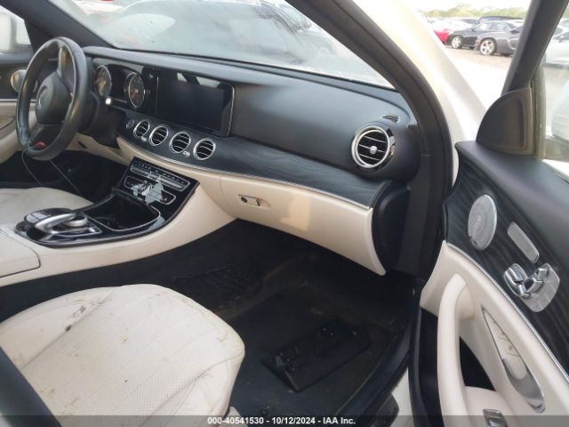 WDDZF4JB6HA036039 Mercedes-Benz E 300