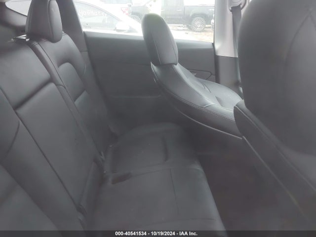 2021 TESLA MODEL Y 5YJYGDEE1MF112176 Photo 7