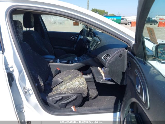 1C3CCCAB6FN686213 Chrysler 200 Limited