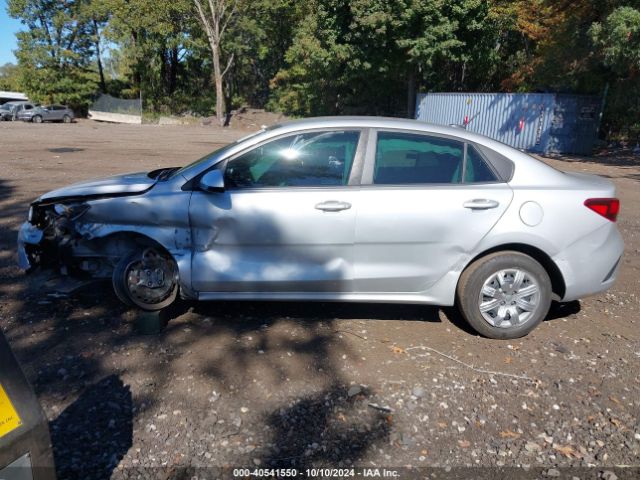 3KPA24AD3NE476135 KIA RIO S