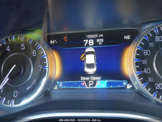 1C3CCCCB6FN545543 Chrysler 200 C
