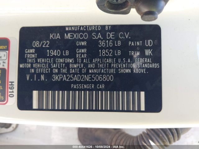3KPA25AD2NE506800 KIA Rio 5-door S