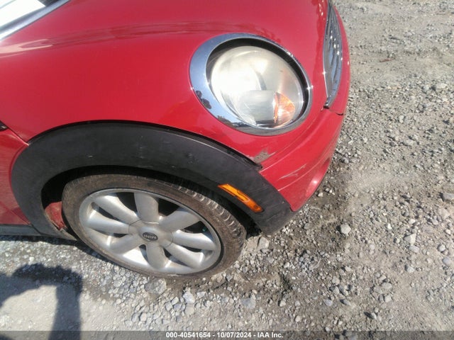 2009 MINI COOPER WMWMF335X9TW71189 Photo 5