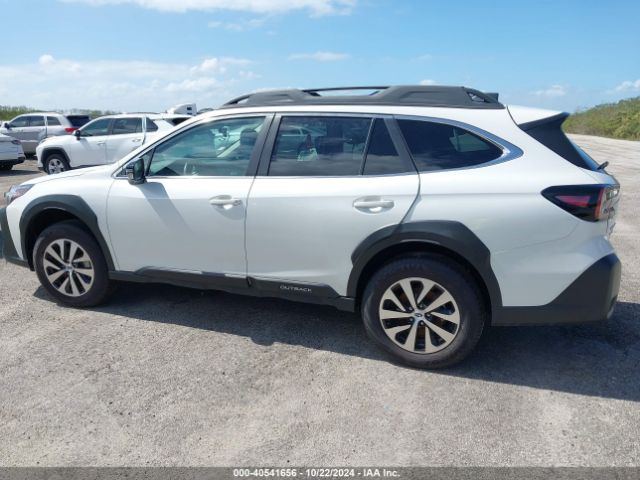 4S4BTADC9R3262911 Subaru Outback Premium