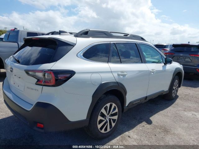 4S4BTADC9R3262911 Subaru Outback Premium