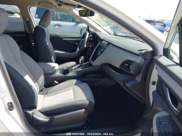 4S4BTADC9R3262911 Subaru Outback Premium