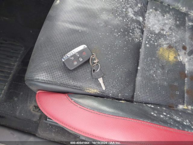 2017 JAGUAR F-PACE SADCM2BV5HA061523 Photo 10