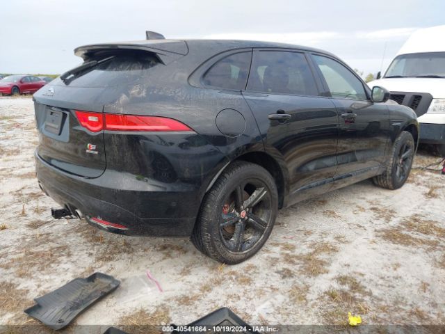 2017 JAGUAR F-PACE SADCM2BV5HA061523 Photo 3