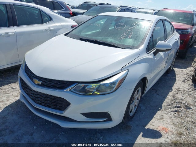 Chevrolet Cruze Ls Auto 2016 1G1BC5SM3G7312157 Image 2