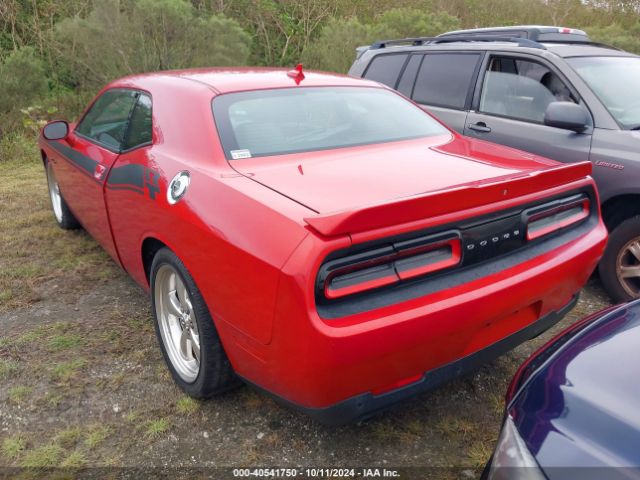2C3CDZBT2FH747573 Dodge Challenger R/t Plus