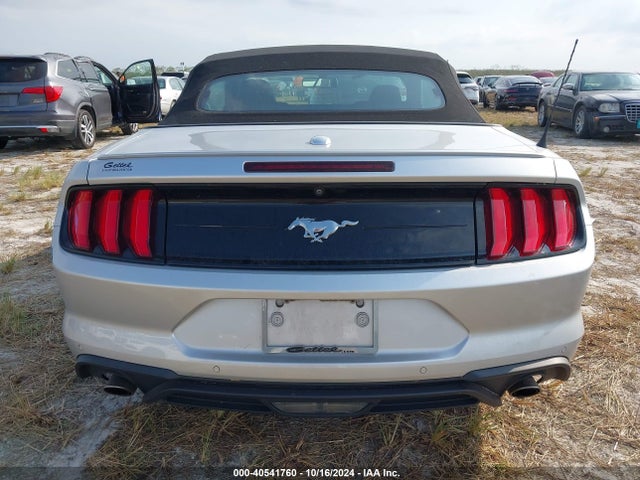 Ford Mustang Ecoboost Premium 2018 1FATP8UH5J5167665 Image 16