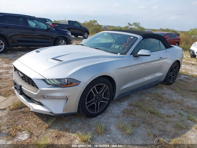 Ford Mustang Ecoboost Premium 2018 1FATP8UH5J5167665 Image 2