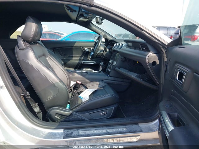 Ford Mustang Ecoboost Premium 2018 1FATP8UH5J5167665 Image 5