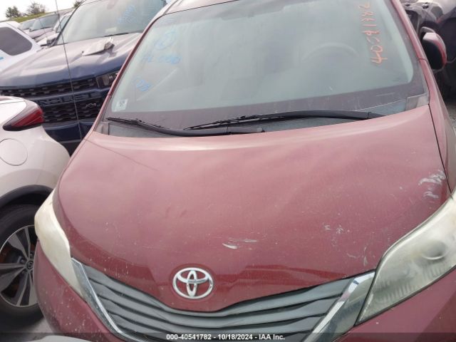5TDYK3DC4ES449835 Toyota Sienna Xle V6 8 Passenger