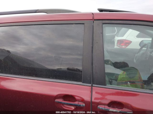 5TDYK3DC4ES449835 Toyota Sienna Xle V6 8 Passenger