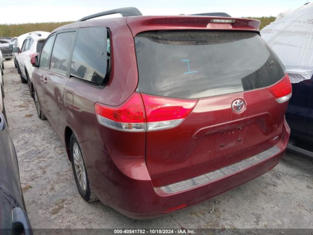 5TDYK3DC4ES449835 Toyota Sienna Xle V6 8 Passenger