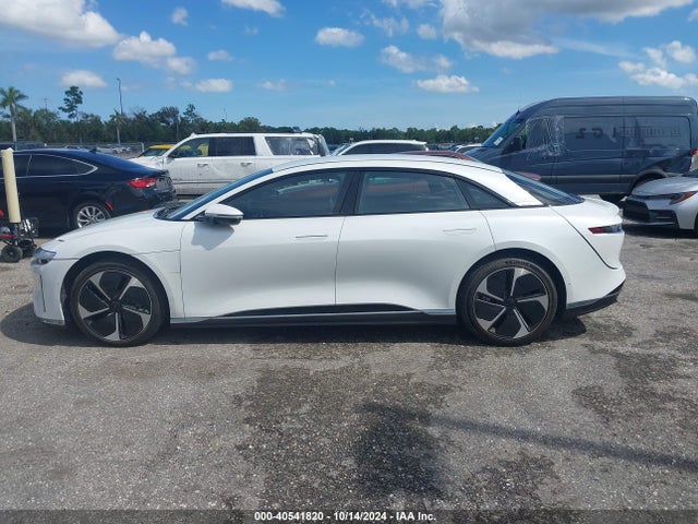 Lucid Air Pure 2023 50EA1PFA8PA006574 Image 14