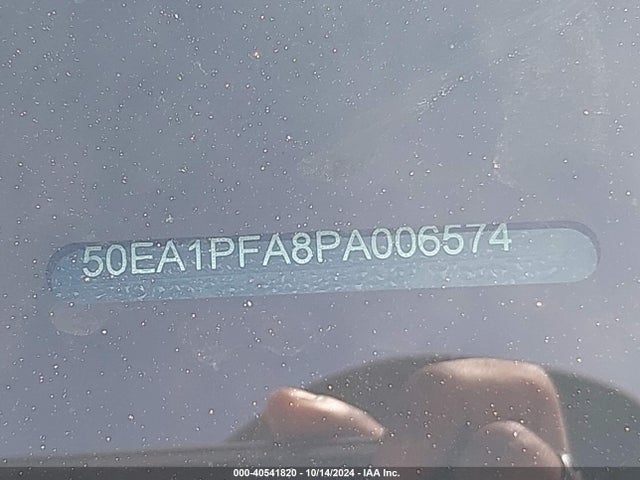 Lucid Air Pure 2023 50EA1PFA8PA006574 Image 9