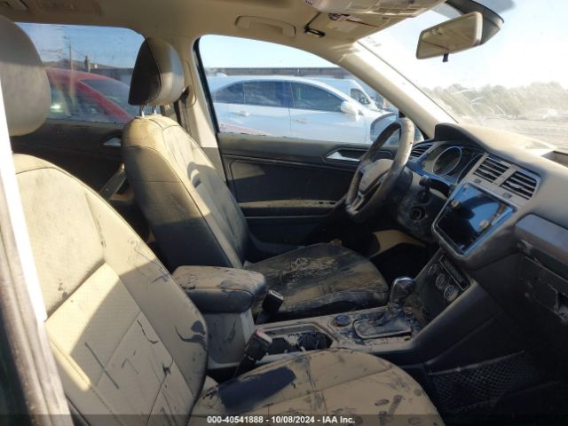 3VV2B7AX5KM056640 Volkswagen Tiguan 2.0t Se/2.0t Sel/2.0t Sel R-line/2.0t Sel R-line Black